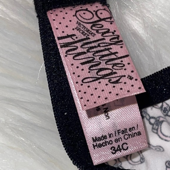 34C/M Vs Victoria’s Secret Sexy Little Thing handcuffs Bra  Ruffled garter Skirt - Picture 11 of 13